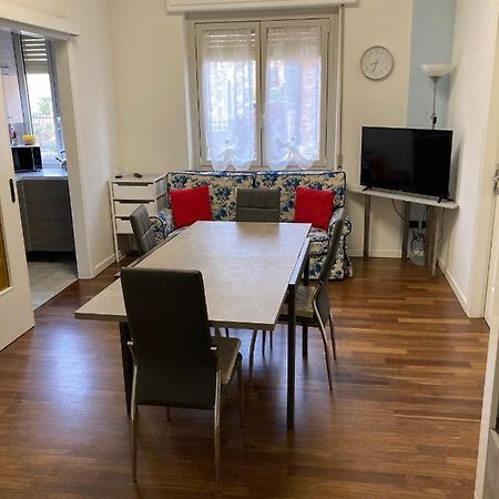 Benedettine Lägenhet Verona Exteriör bild