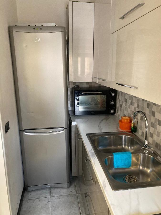 Benedettine Lägenhet Verona Exteriör bild