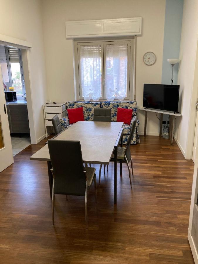 Benedettine Lägenhet Verona Exteriör bild
