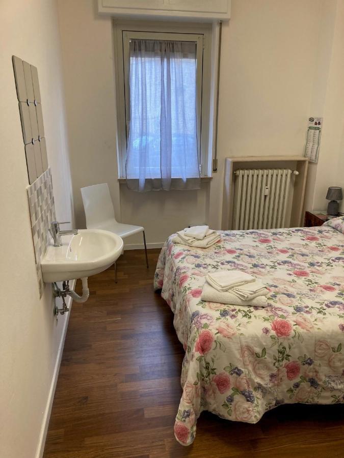 Benedettine Lägenhet Verona Exteriör bild