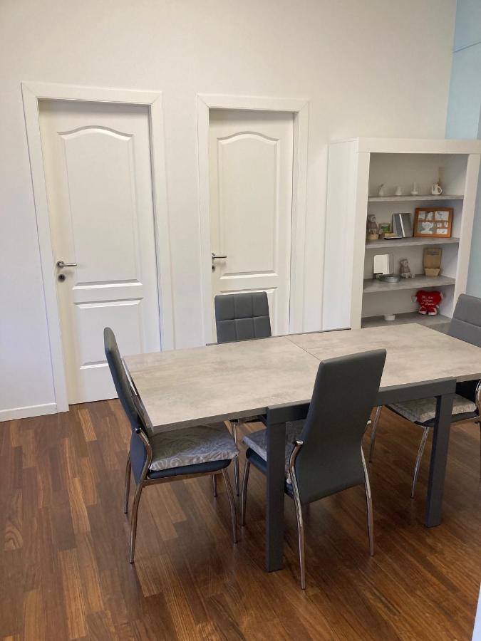 Benedettine Lägenhet Verona Exteriör bild